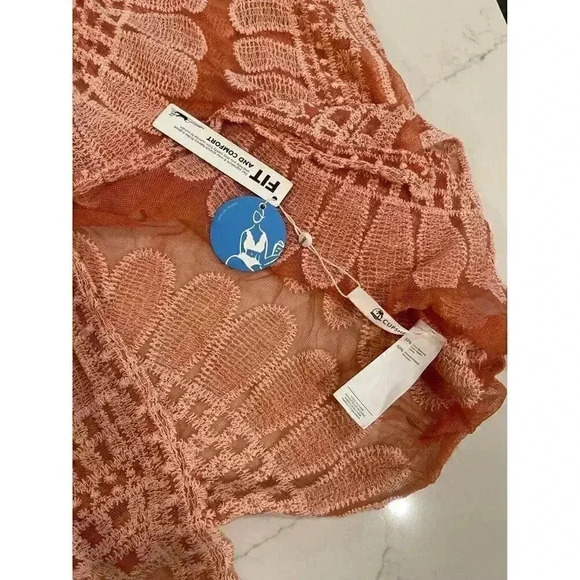 CUPSHE Women's Coral Sunflower Crochet Scallop Cover Up NWT - Picture 5 of 5
